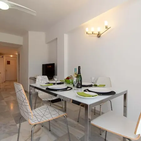 Apartment Altamira 60 - One Bed *