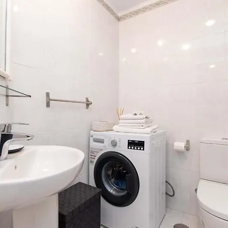 Altamira 60 - One Bed