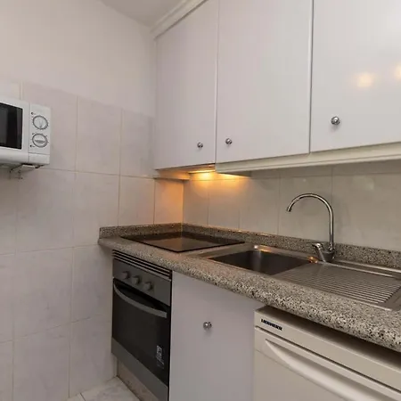 Altamira 60 - One Bed Apartman *